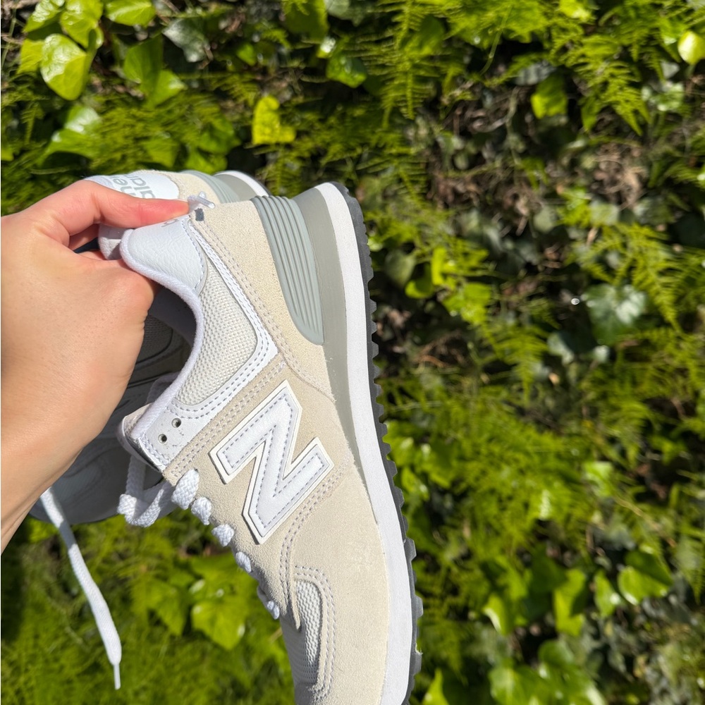 New Balance 574 Core Sneakers - Picture 6 of 7